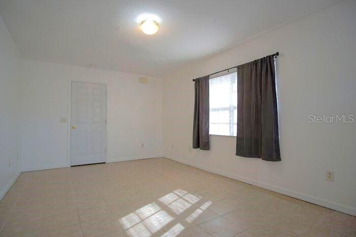 308 Australian Way, Unit B Davenport, FL 33897 - Photo 6 of 9