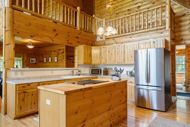 $620,000 | 20850 210th Avenue, Tustin, MI 49688