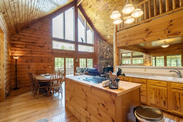 $620,000 | 20850 210th Avenue, Tustin, MI 49688