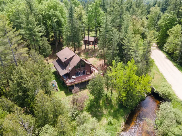 $620,000 | 20850 210th Avenue, Tustin, MI 49688