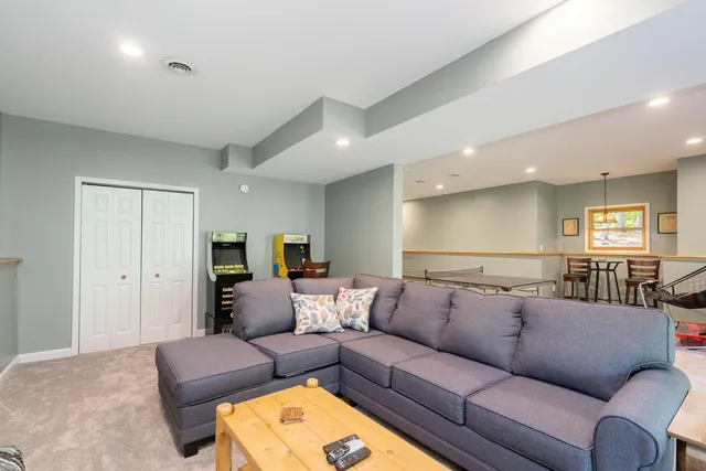 $620,000 | 20850 210th Avenue, Tustin, MI 49688