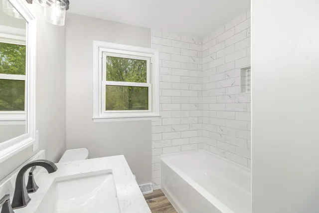 $299,900 | 1448 Glynview Trail, Faribault, MN 55021