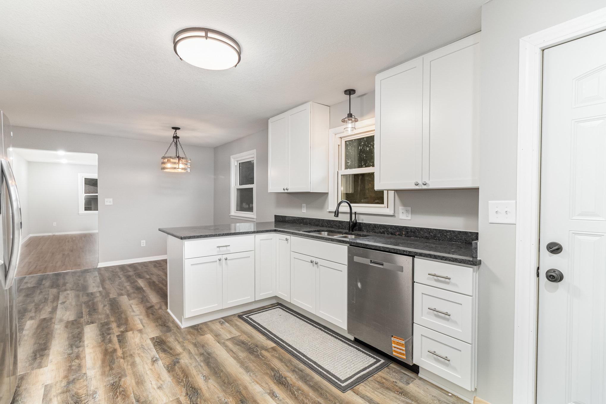 1448 Glynview Trail Faribault, MN 55021 - Photo 5 of 18