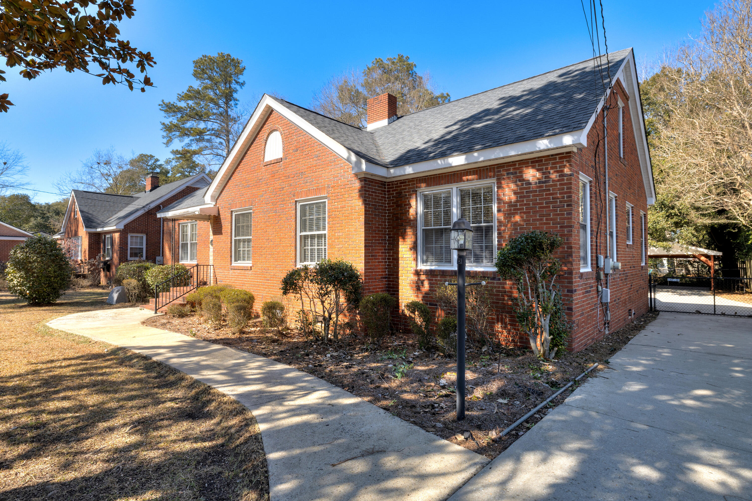 537 West Calhoun Street Sumter, SC 29150 - Photo 4 of 40 04