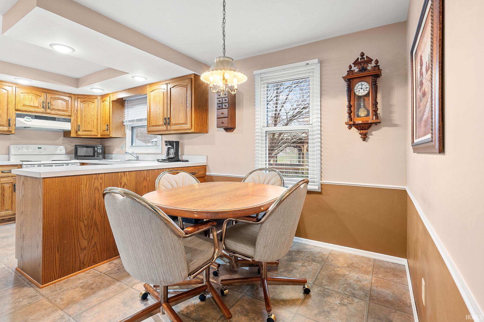 6033 Bohde Trail Fort Wayne, IN 46835 - Photo 9 of 36