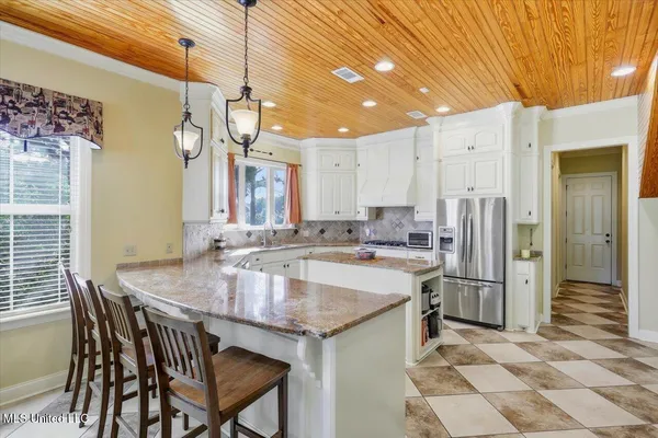 $699,900 | 202 Esplanade Drive, Brandon, MS 39047
