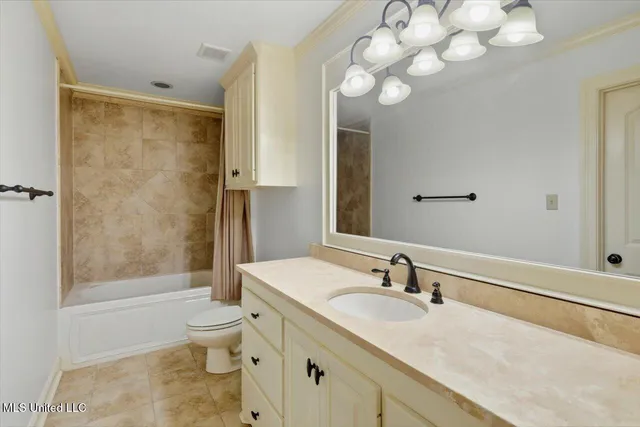 $699,900 | 202 Esplanade Drive, Brandon, MS 39047