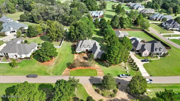 $699,900 | 202 Esplanade Drive, Brandon, MS 39047
