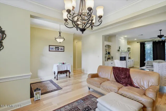 $699,900 | 202 Esplanade Drive, Brandon, MS 39047