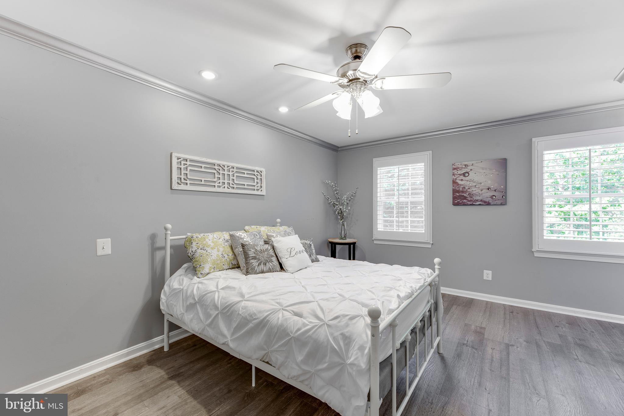 6401 Wainfleet Court Springfield, VA 22152 - Photo 24 of 42 Gallery Image 24