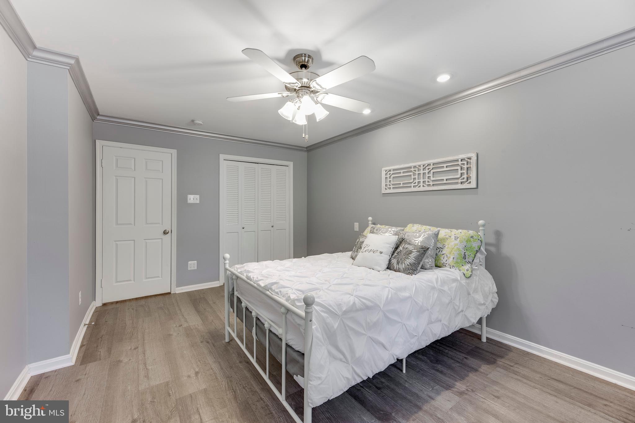 6401 Wainfleet Court Springfield, VA 22152 - Photo 25 of 42 Gallery Image 25