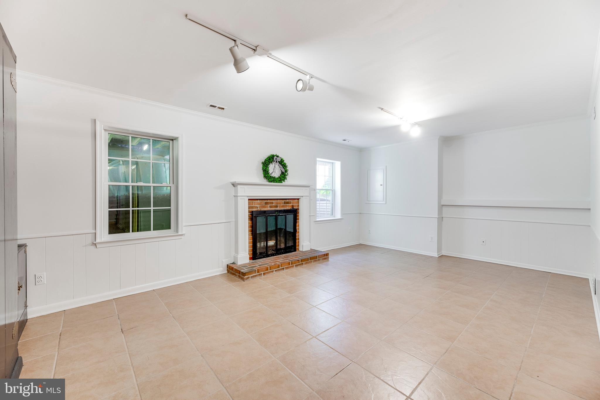6401 Wainfleet Court Springfield, VA 22152 - Photo 33 of 42 Gallery Image 33