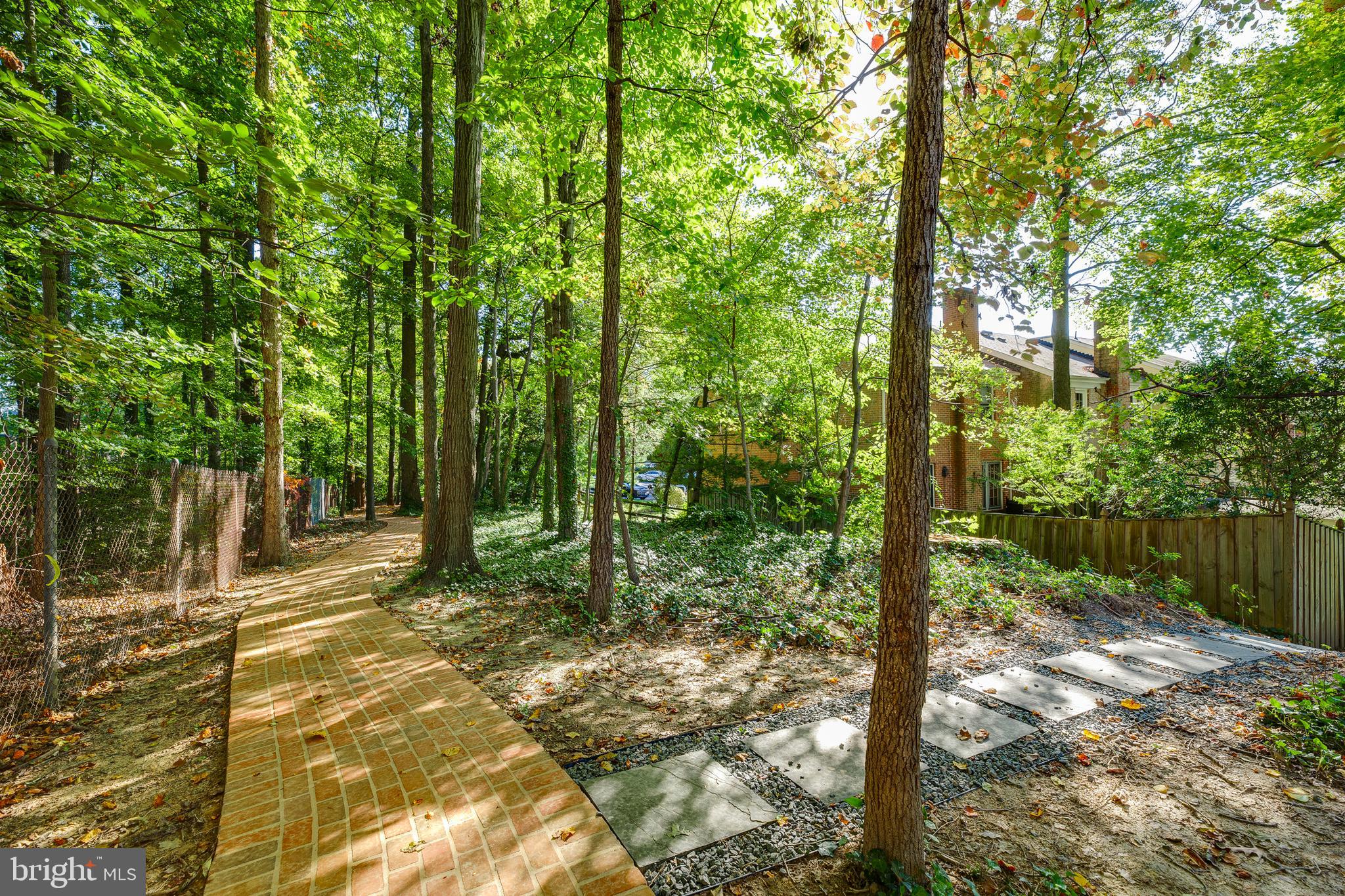 6401 Wainfleet Court Springfield, VA 22152 - Photo 40 of 42 Gallery Image 40