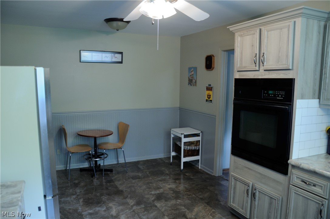 1565 Duffus Road Northeast Warren, OH 44484 - Photo 9 of 42