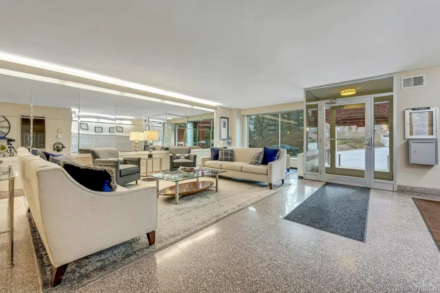 $240,000 | 615 Palmer Road, Unit 1004, Yonkers, NY 10701