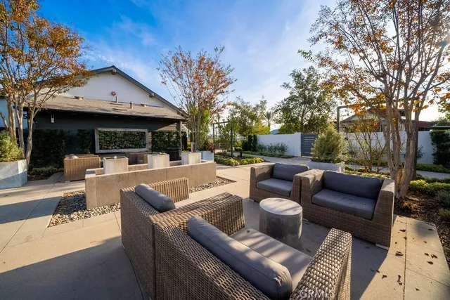 $816,888 | 3040 Cove Street, Rancho Mission Viejo, CA 92694