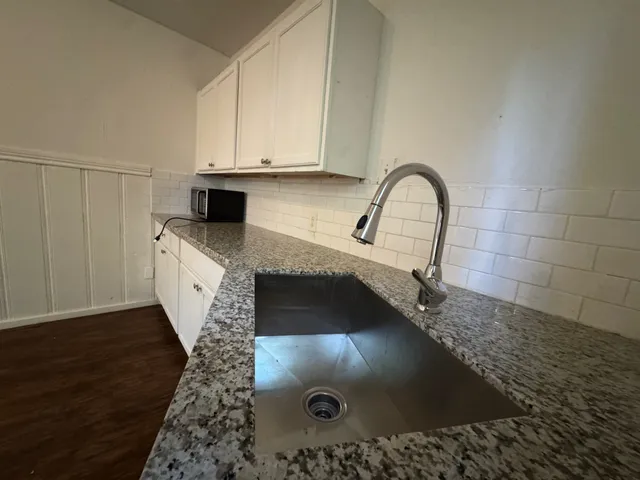 $850 | 1104 Maple Street, Unit 2, La Marque, TX 77568