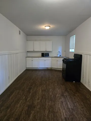 $850 | 1104 Maple Street, Unit 2, La Marque, TX 77568