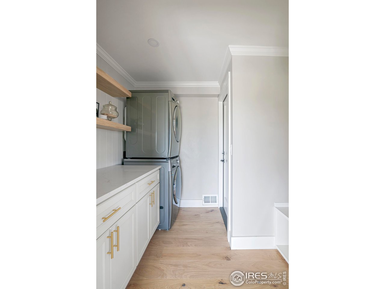 6978 Carter Trail Boulder, CO 80301 - Photo 31 of 39 a bathroom with a sink and a mirror