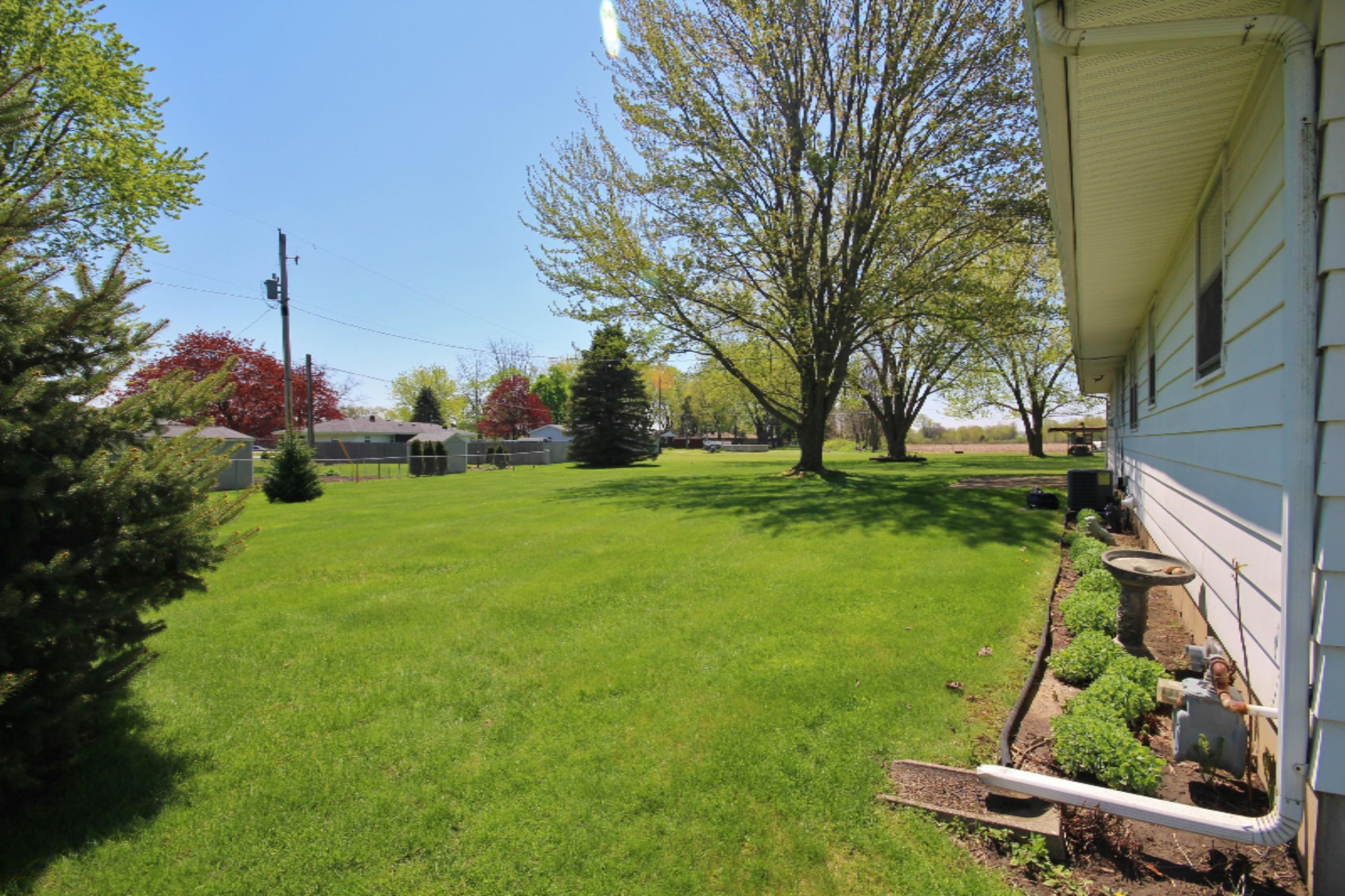 58523 Pleasant View Court Three Rivers, MI 49093 - Photo 3 of 18 IMG_8652