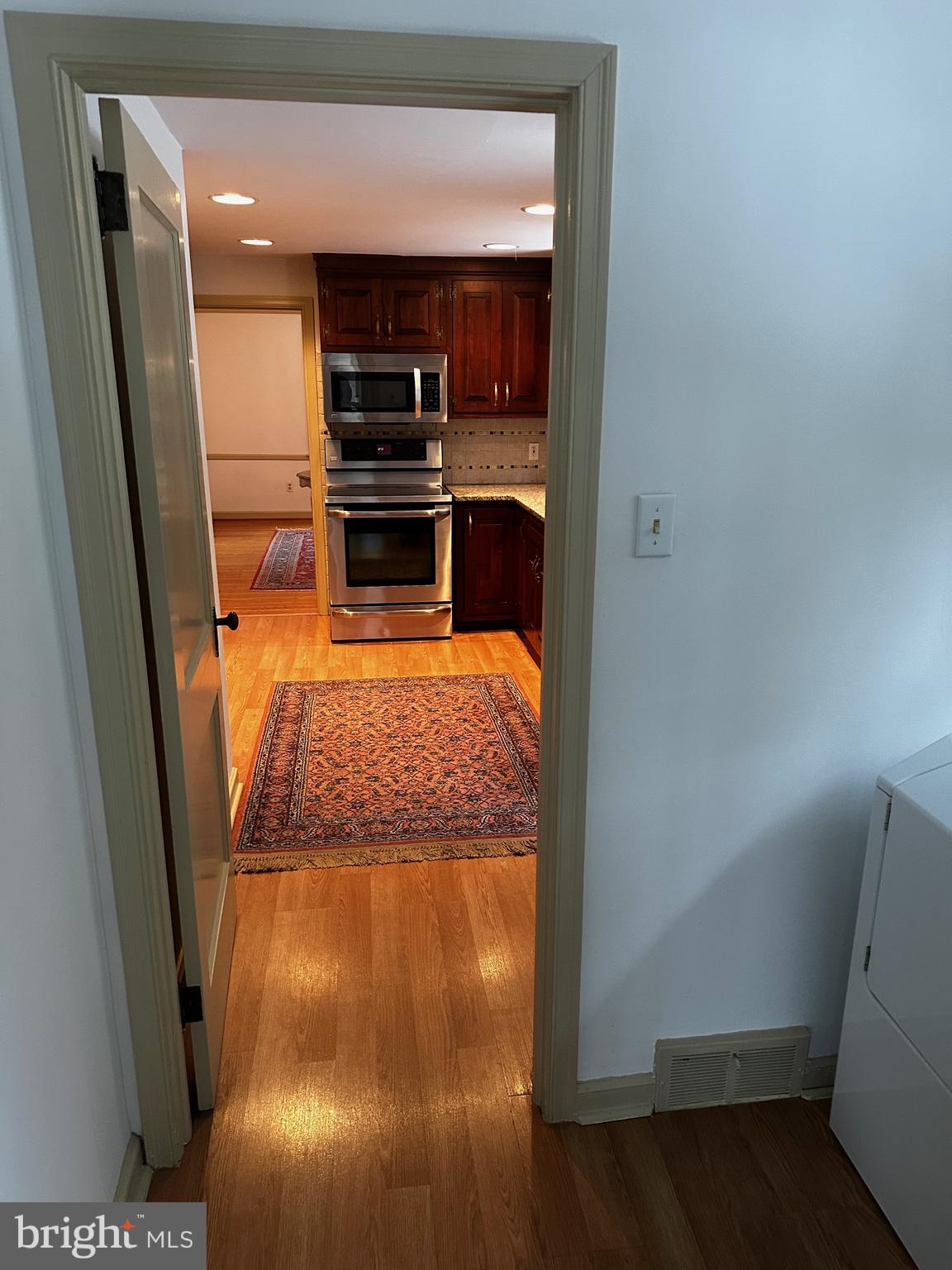 400 Burton Road Oreland, PA 19075 - Photo 11 of 31 Gallery Image 11