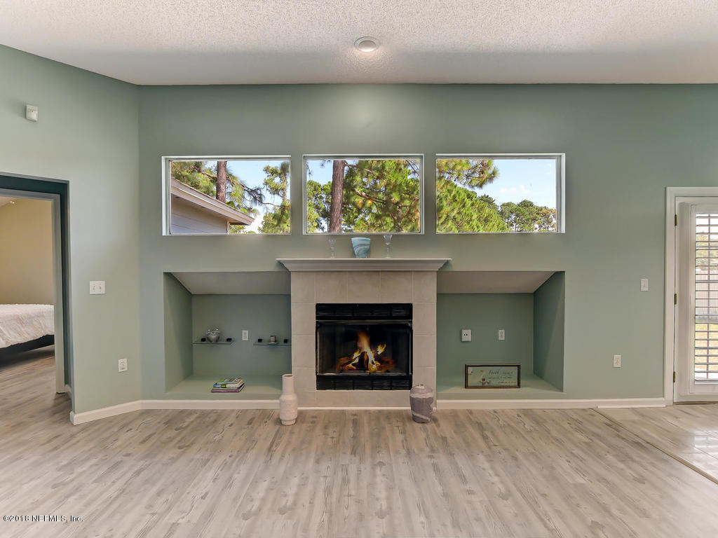 3827 Star Leaf Road Jacksonville, FL 32210 - Photo 17 of 50 Great Room 2