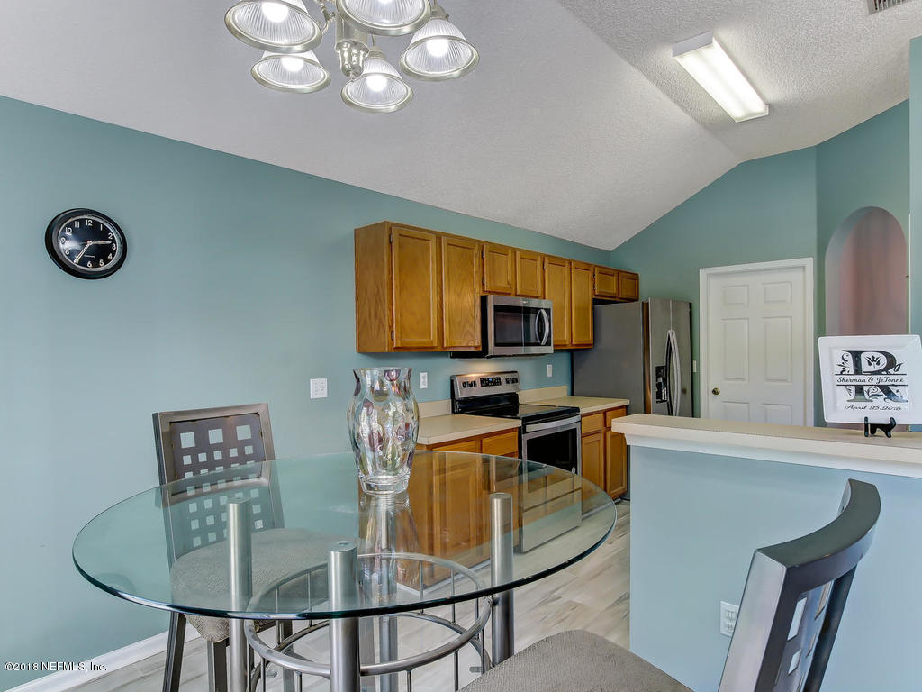 3827 Star Leaf Road Jacksonville, FL 32210 - Photo 27 of 50 Eat-In Kitchen