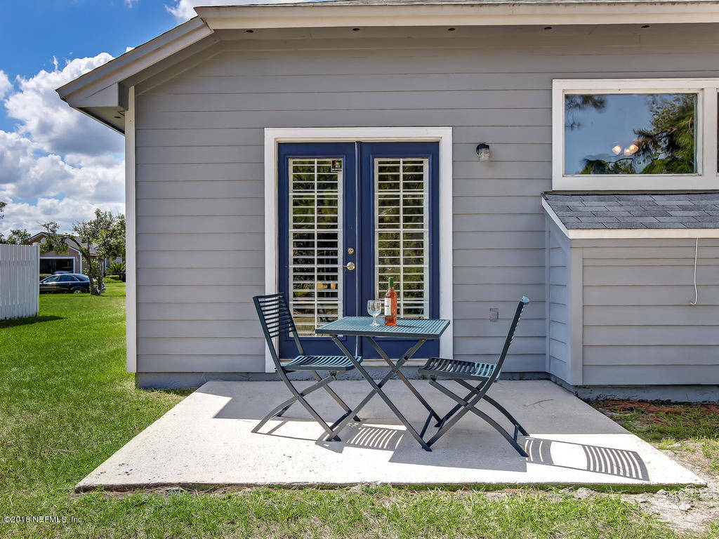 3827 Star Leaf Road Jacksonville, FL 32210 - Photo 42 of 50 Rear Patio