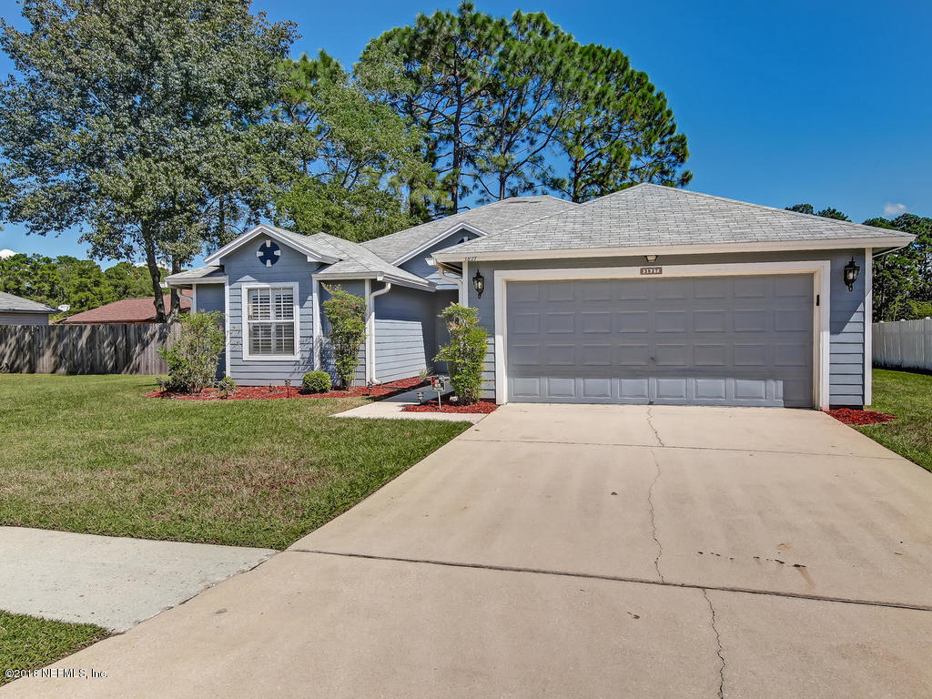 3827 Star Leaf Road Jacksonville, FL 32210 - Photo 8 of 50 Front View