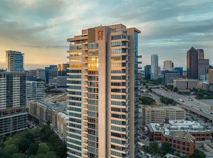 $2,499,000 | 2200 Victory Avenue, Unit 2207, Dallas, TX 75219