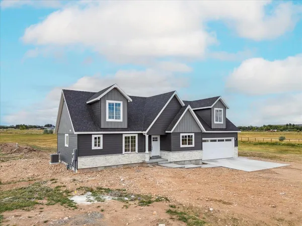 $589,995 | 544 Kelli Way, Fort Bridger, WY 82933