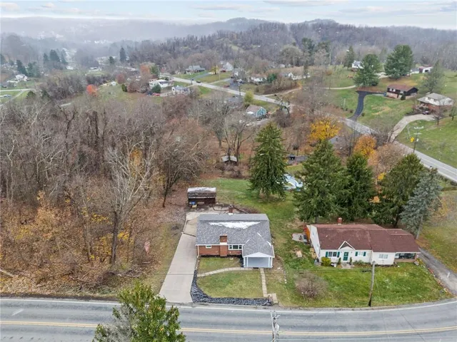 $179,000 | 727 Scenery Drive, Elizabeth, PA 15037