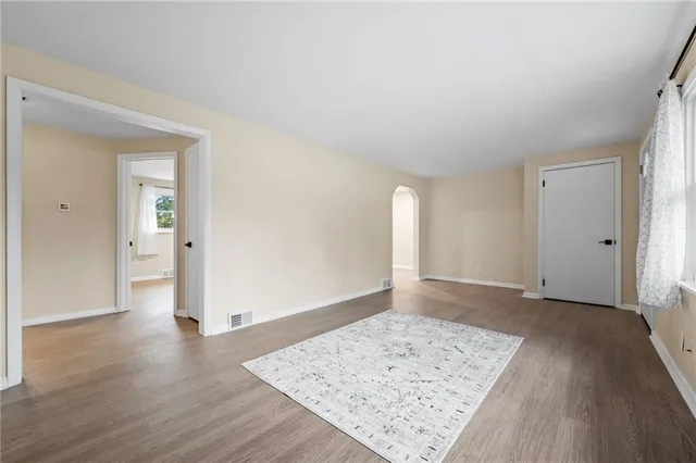 $179,000 | 727 Scenery Drive, Elizabeth, PA 15037