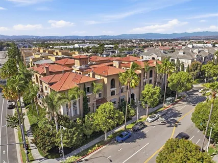$1,395,000 | 13173 Pacific Promenade, Unit 203, Playa Vista, CA 90094