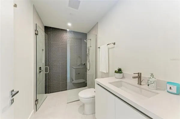 $13,500 | 111 Golden Gate Point, Unit 402, Sarasota, FL 34236