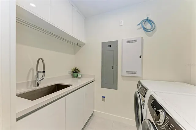 $13,500 | 111 Golden Gate Point, Unit 402, Sarasota, FL 34236