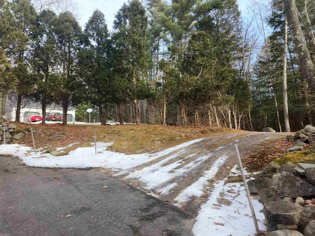 $524,900 | 31 Barnard Hill Road, Dunbarton, NH 03046