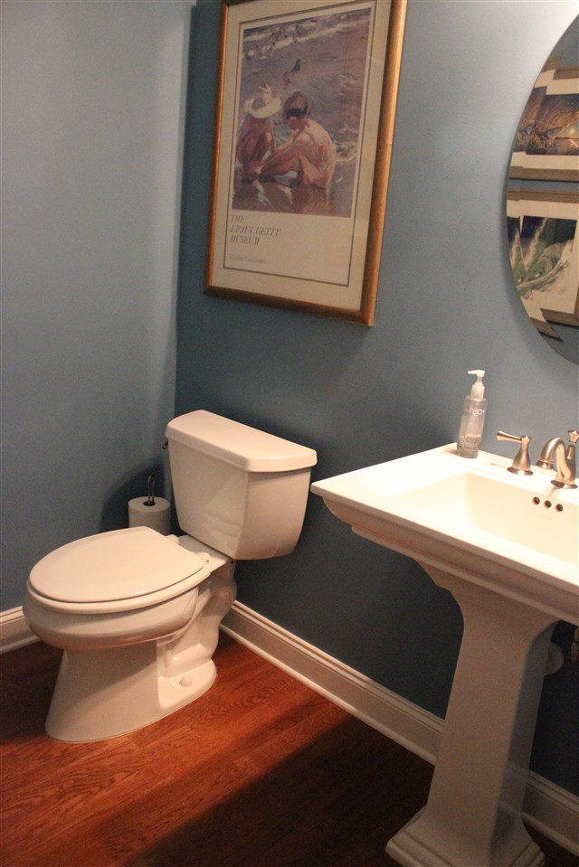 2822 Pickett Road, Unit 169 Durham, NC 27705 - Photo 6 of 17 Bathroom