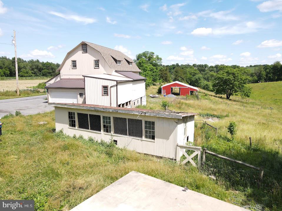 2296 Valley Road Manheim, PA 17545 - Photo 71 of 80
