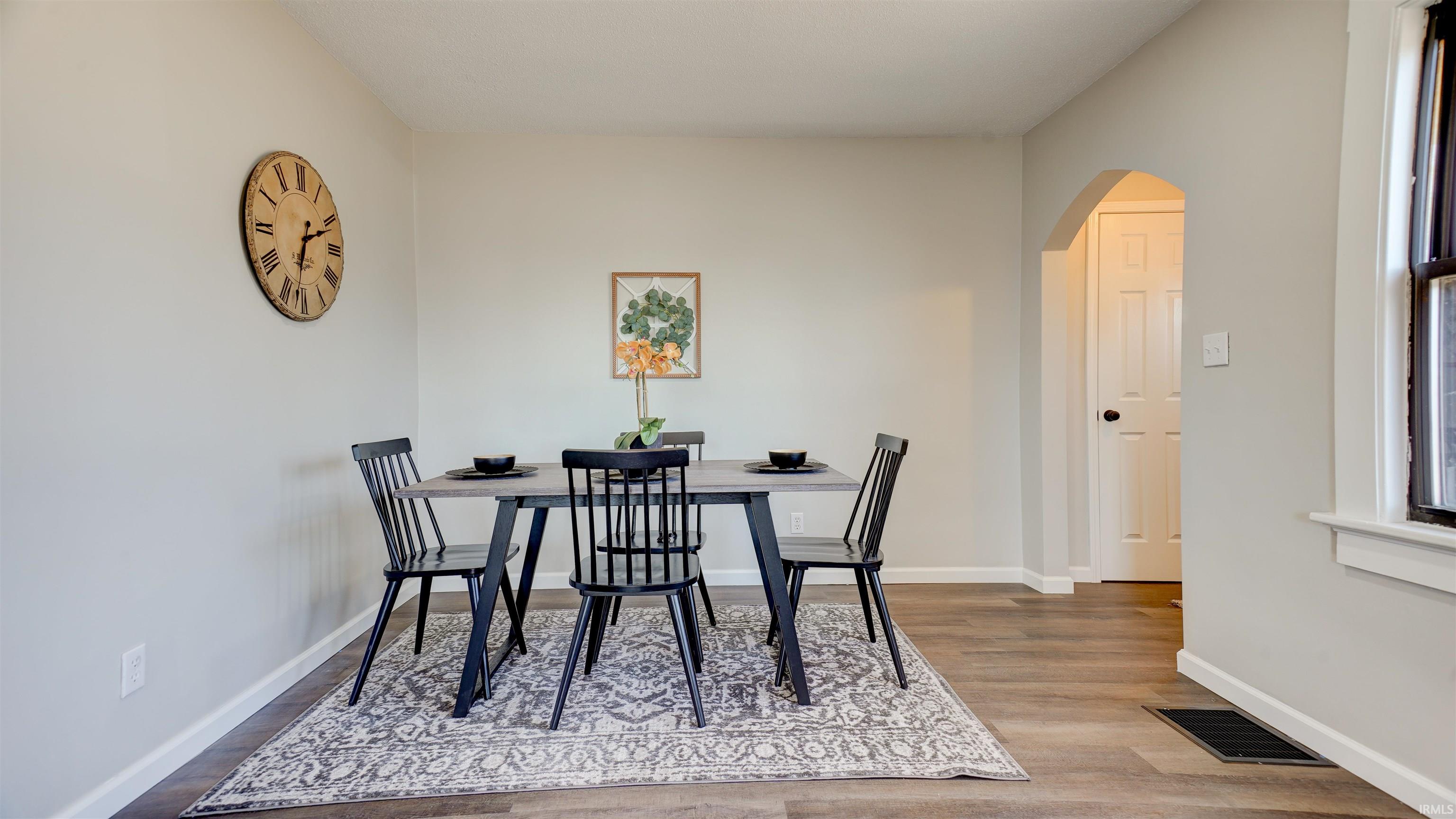 2730 West Mill Road Evansville, IN 47720 - Photo 8 of 32 Gallery Image 8