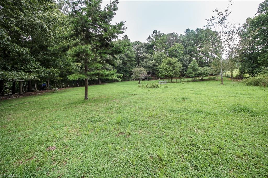 1661 Danny Bell Road Asheboro, NC 27205 - Photo 23 of 25 Gallery Image 23