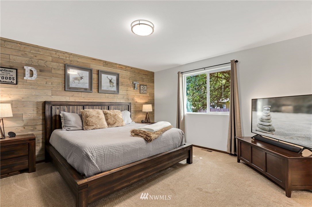654 Sylvan Way Bremerton, WA 98310 - Photo 15 of 27 Gallery Image 15