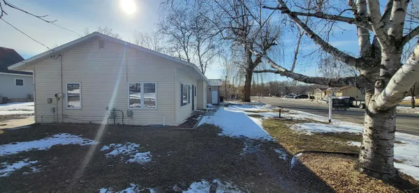 $214,900 | 641 2nd Street, Holdingford, MN 56340