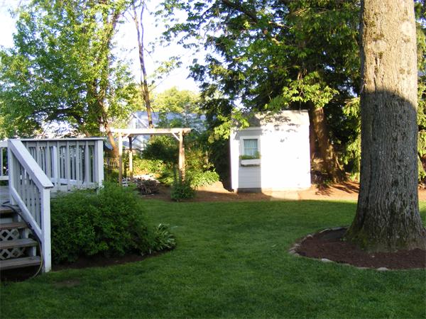 28 Arbutus Road Worcester, MA 01606 - Photo 24 of 26 Gallery Image 24