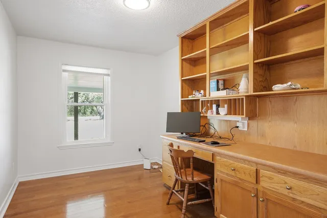 $795,000 | 110 Live Oak Lane, Kerrville, TX 78028