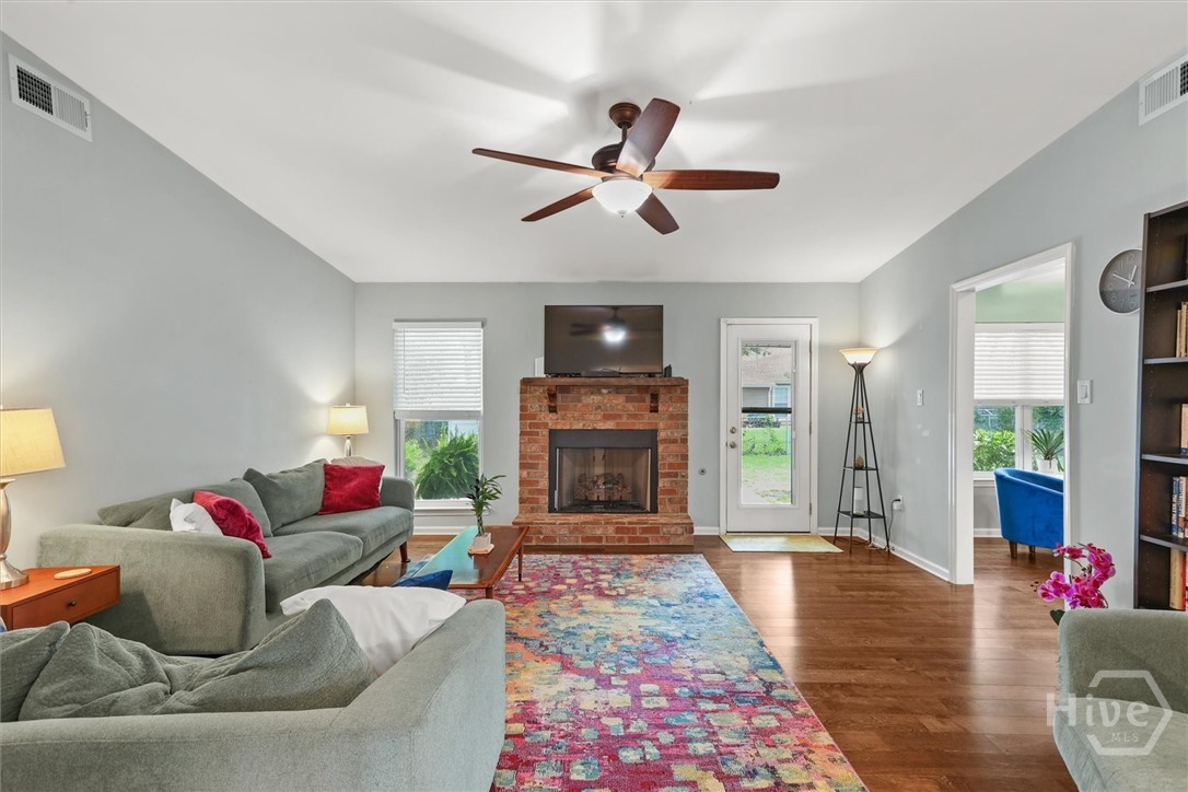 920 Mill Drive Savannah, GA 31419 - Photo 4 of 33