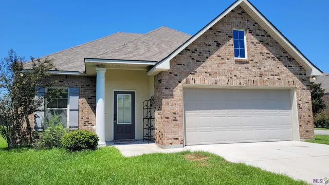 $1,850 | 14407 Tanya Drive, Gonzales, LA 70737