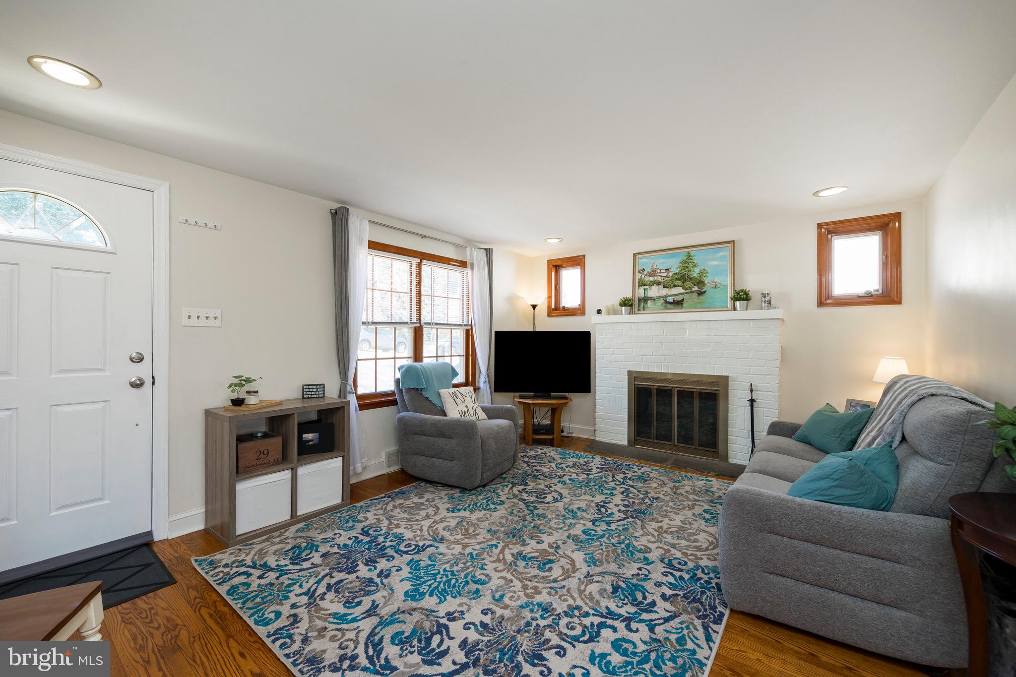 29 Northwood Road Newtown Square, PA 19073 - Photo 3 of 36 Gallery Image 3