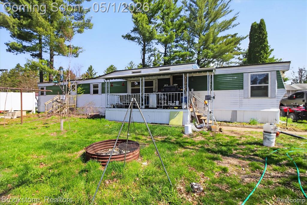 1891 Mina Road Harrison, MI 48625 - Photo 3 of 34