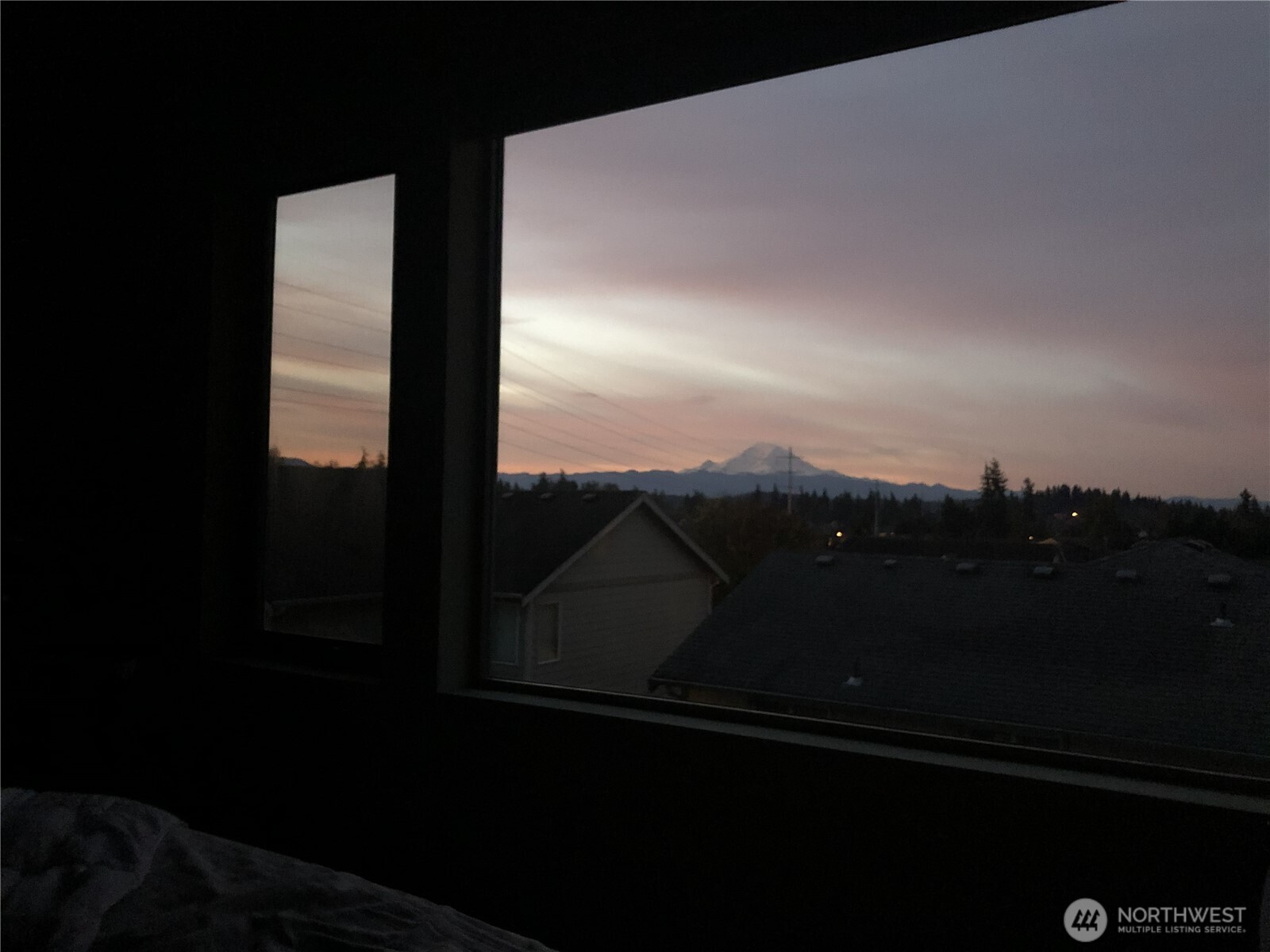 15817 Southeast 252 Place Covington, WA 98042 - Photo 31 of 31 a view of balcony with furniture